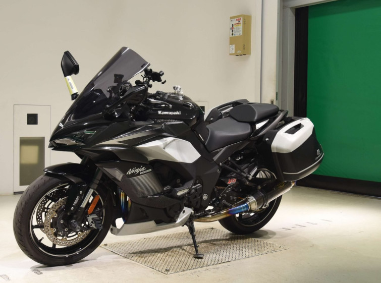 Мотоцикл Kawasaki NINJA1000SX з пробігом 5529 km