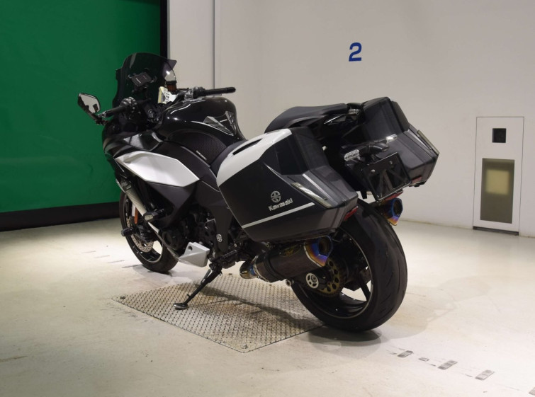 Мотоцикл Kawasaki NINJA1000SX з пробігом 5529 km
