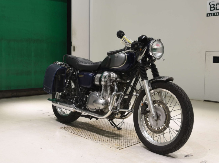 Мотоцикл Kawasaki W800 с пробегом 35405 km