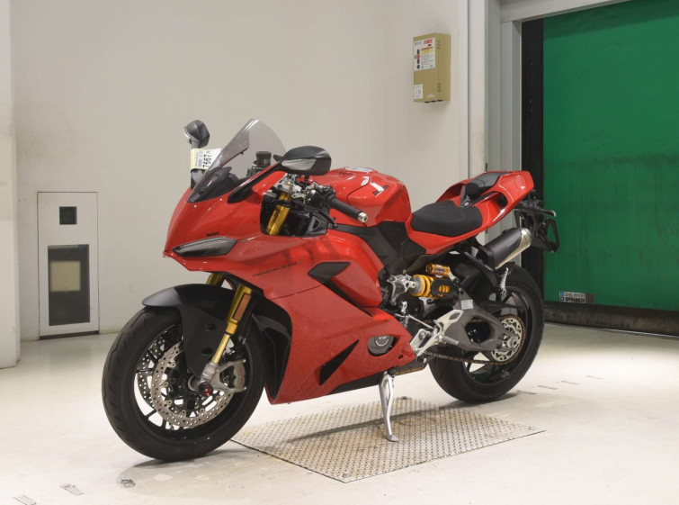 Мотоцикл Ducati PANIGALE V2S з пробігом 1599 km