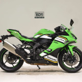 Мотоцикл Kawasaki ZX-4RR с пробегом 4909 km