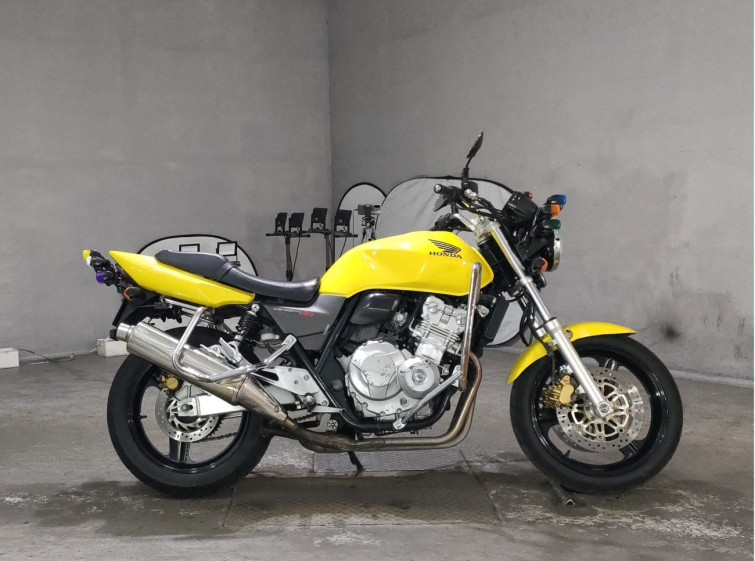 Мотоцикл Honda CB400SF с пробегом 9872 km