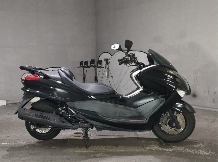 Мотоцикл Yamaha MAJESTY250 з пробігом 18865 km
