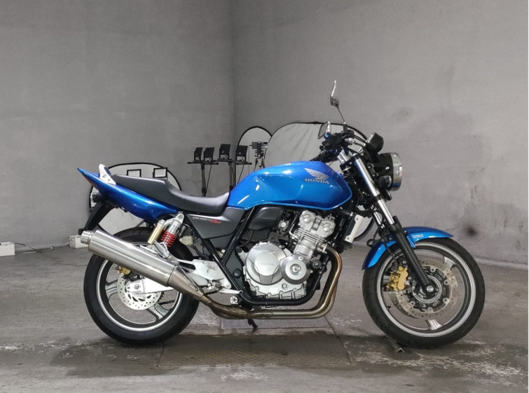 Мотоцикл Honda CB400SFV