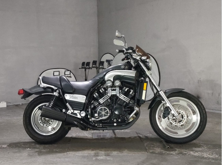 Мотоцикл Yamaha V-MAX1200 з пробігом 45931 km