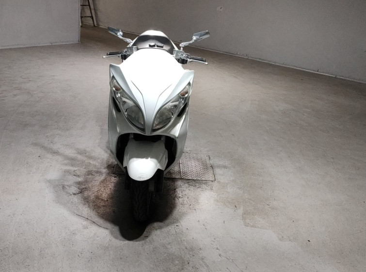 Мотоцикл Suzuki SKYWEAVE 250SS