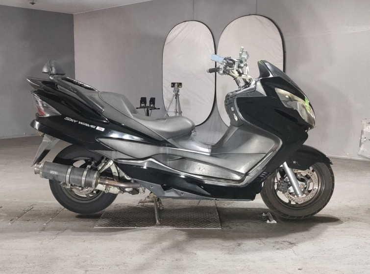 Мотоцикл Suzuki SKYWAVE 250S з пробігом 75285 km