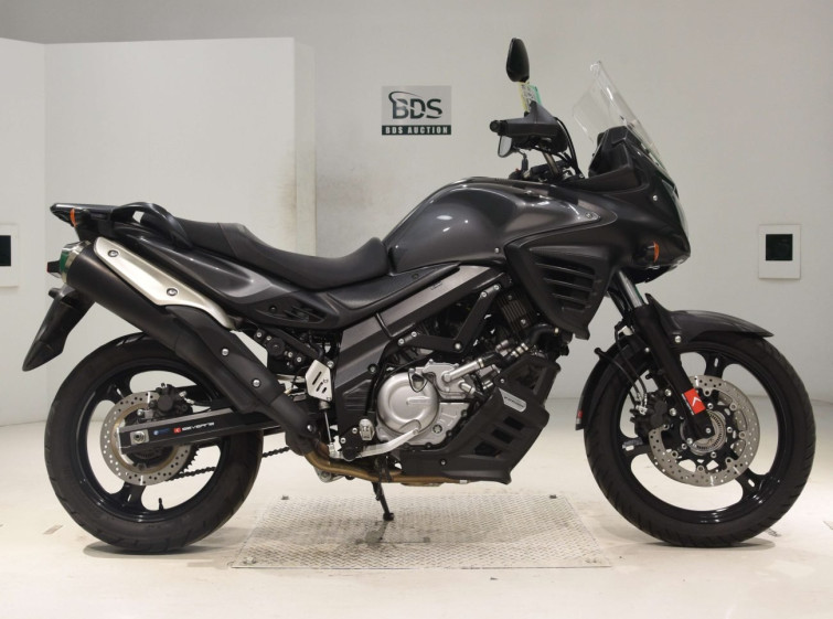 Мотоцикл Suzuki V-STROM DL650A с пробегом 32648 km