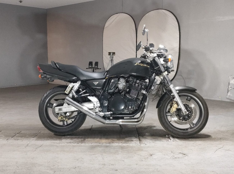 Мотоцикл Suzuki GSX400 INAZUMA с пробегом 11082 km