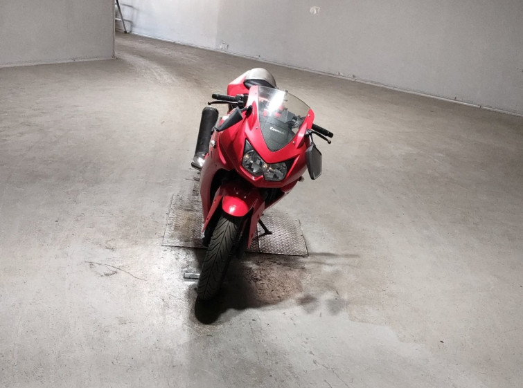 Мотоцикл Kawasaki NINJA250R з пробігом 27965 km
