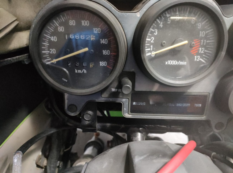 Мотоцикл Kawasaki KR250 с пробегом 16662 km