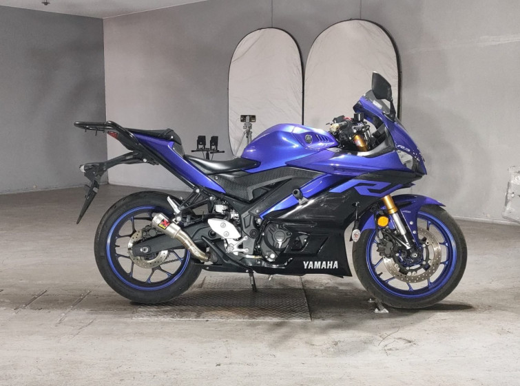 Мотоцикл Yamaha YZF-R3 с пробегом 17555 km