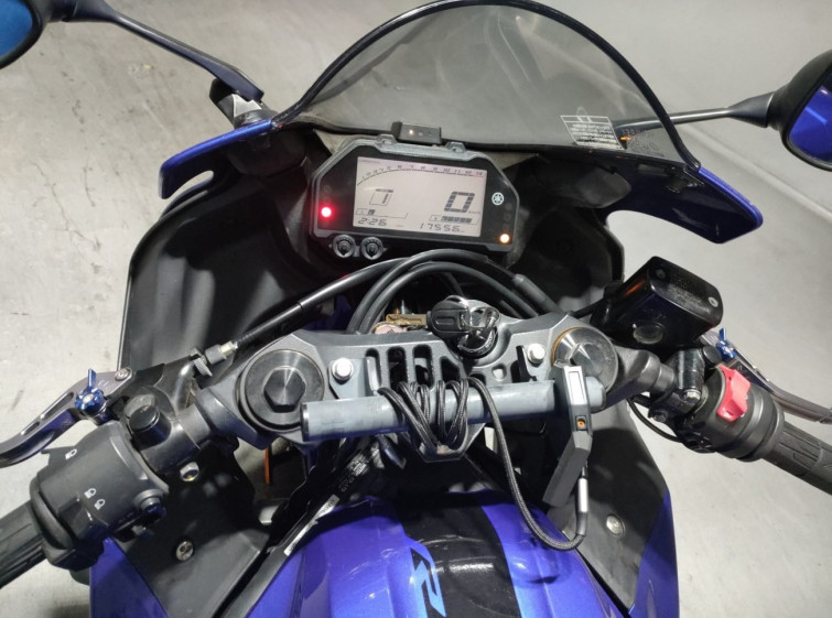 Мотоцикл Yamaha YZF-R3 с пробегом 17555 km