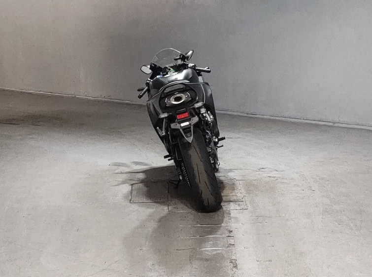 Мотоцикл Honda CBR600RR с пробегом 9759 km