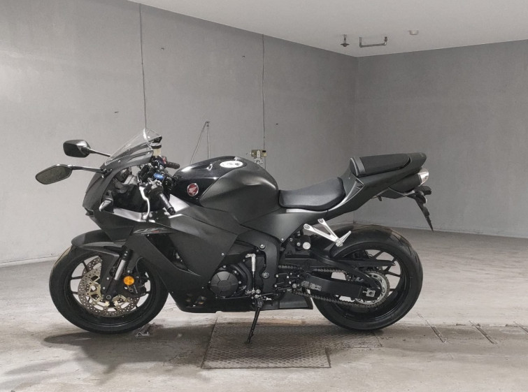 Мотоцикл Honda CBR600RR с пробегом 9759 km