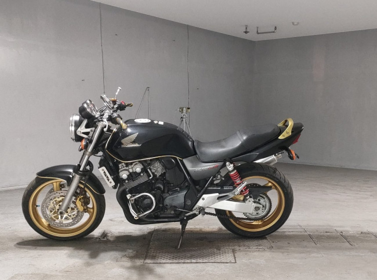 Мотоцикл Honda CB400SFV с пробегом 80304 km