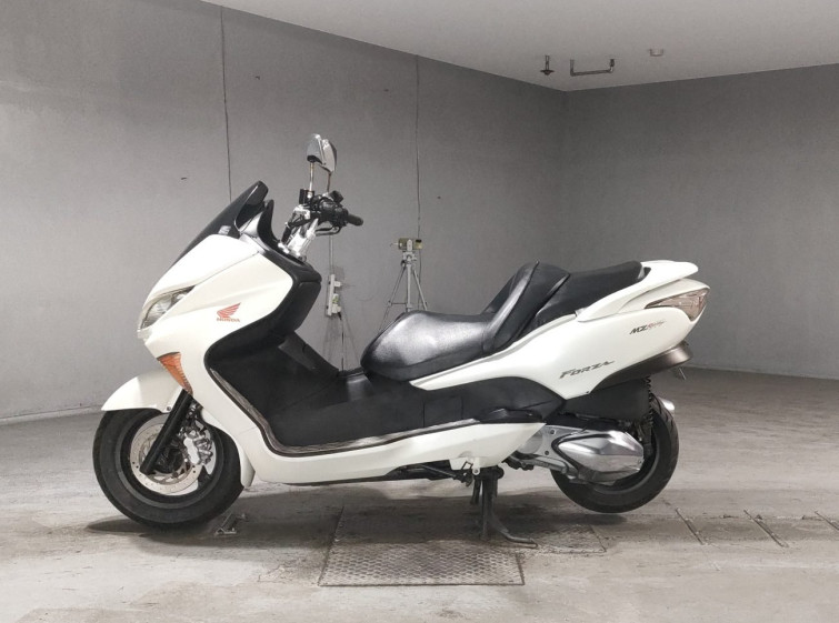 Мотоцикл Honda FORZA Z с пробегом 27937 km
