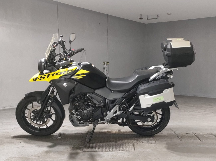 Мотоцикл Suzuki V-STROM DL250 з пробігом 14807 km