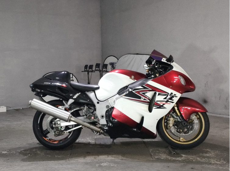 Мотоцикл Suzuki GSX1300R HAYABUSA з пробігом 69555 km