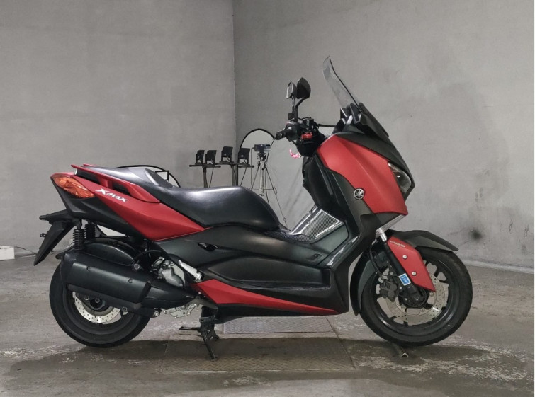 Мотоцикл Yamaha X-MAX250 с пробегом 20012 km