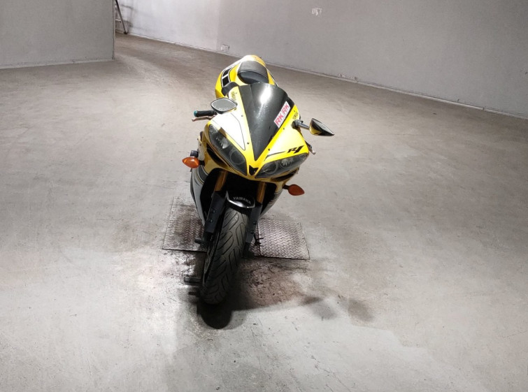 Мотоцикл Yamaha YZF-R1 с пробегом 68837 km