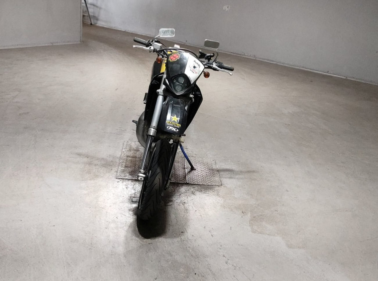 Мотоцикл Suzuki TS200R с пробегом 9406 km