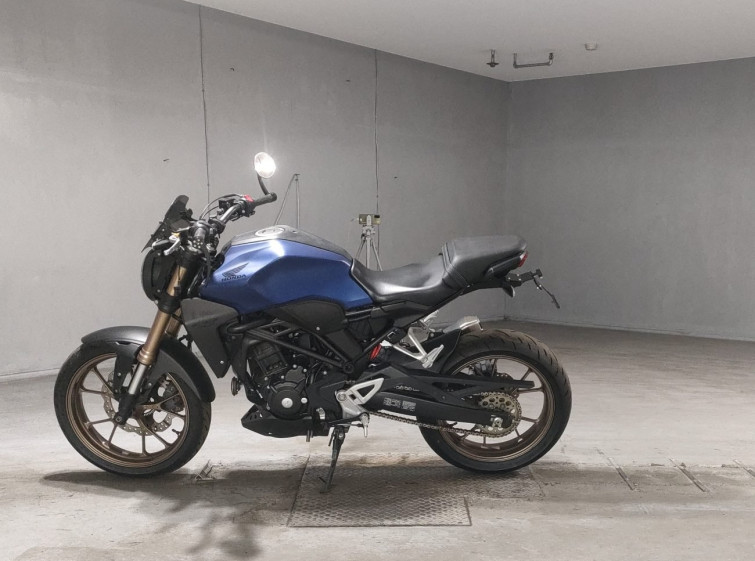 Мотоцикл Honda CB250R с пробегом 20996 km