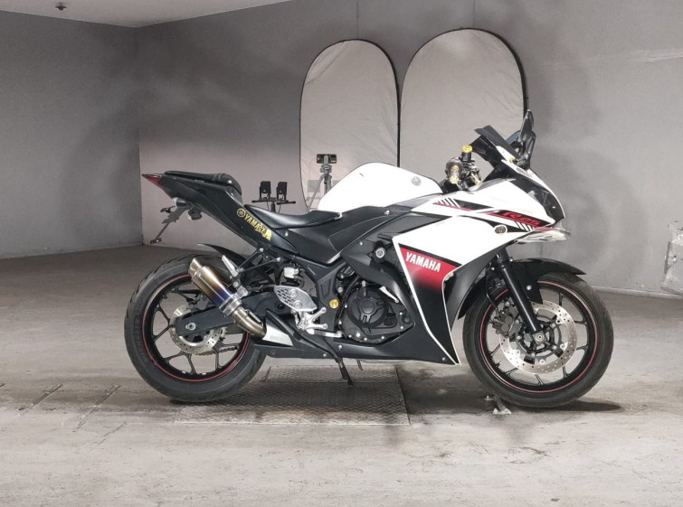 Мотоцикл Yamaha YZF-R25 з пробігом 17043 km