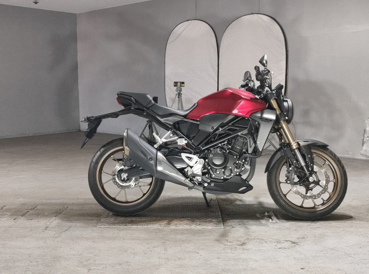 Мотоцикл Honda CB250R з пробігом 2585 km