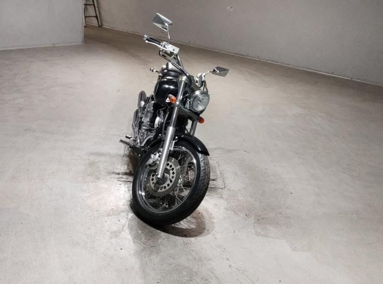 Мотоцикл Yamaha DRAGSTAR XVS400 с пробегом 6699 km