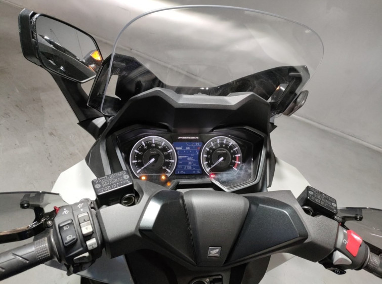 Мотоцикл Honda FORZA з пробігом 27061 km
