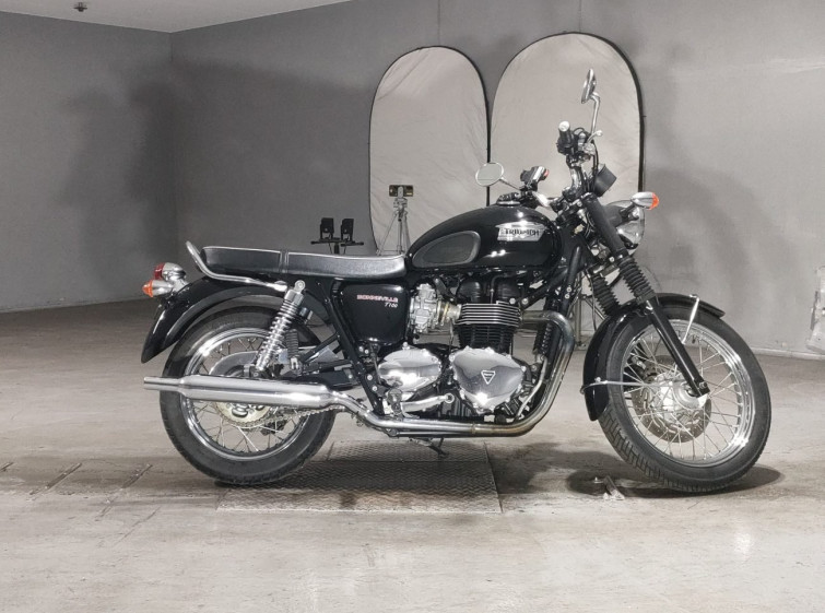 Мотоцикл Triumph T100 BONNEVILLE с пробегом 6272 km