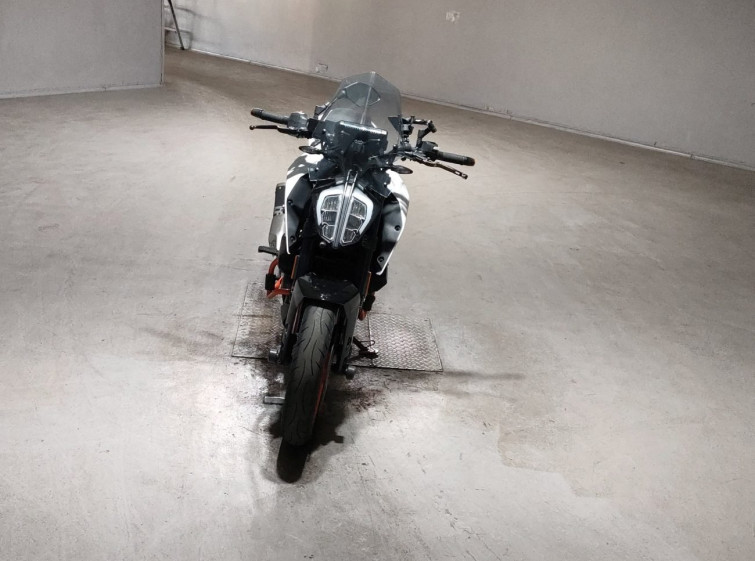 Мотоцикл KTM 390 DUKE с пробегом 9096 km