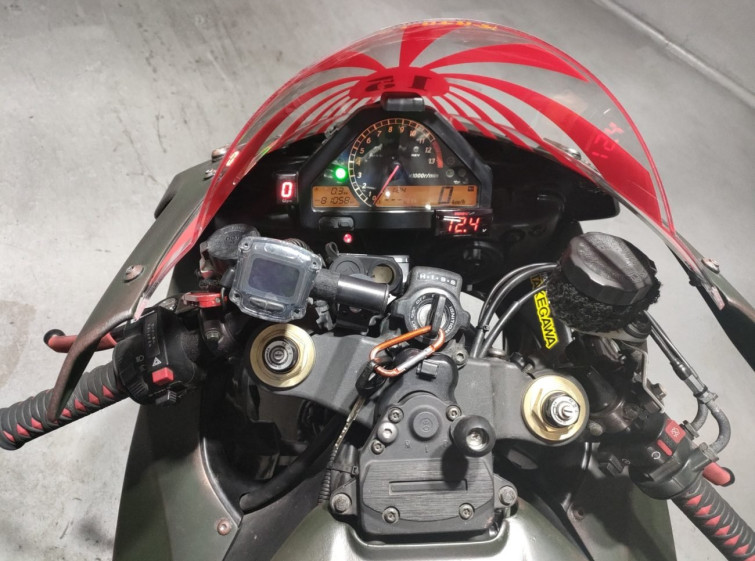 Мотоцикл Honda CBR1000RR с пробегом 81058 km