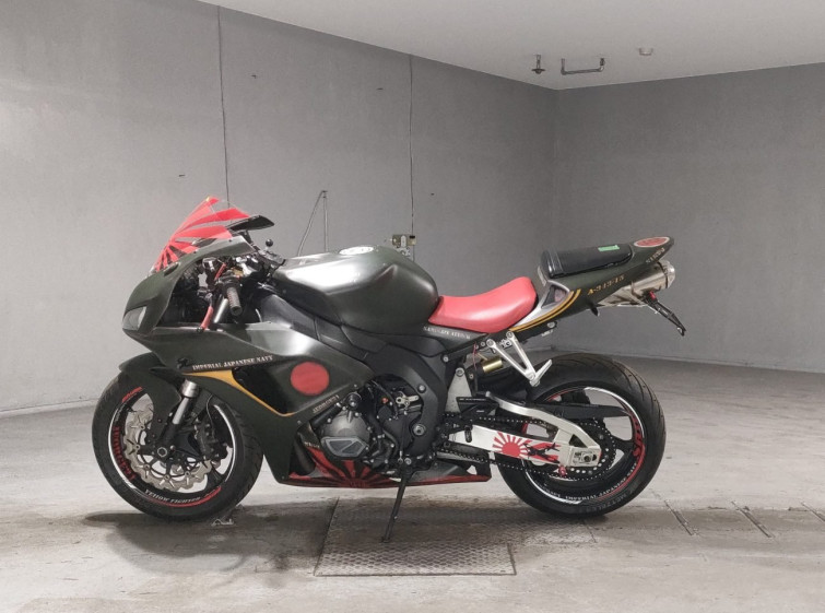 Мотоцикл Honda CBR1000RR с пробегом 81058 km
