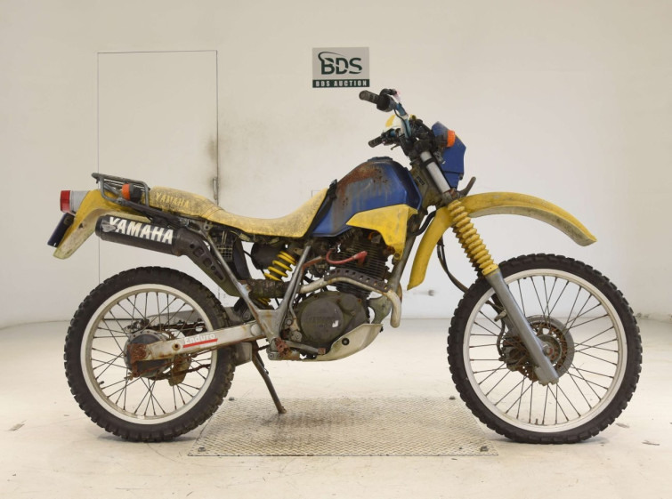 Мотоцикл Yamaha SEROW XT225 с пробегом 23582 km