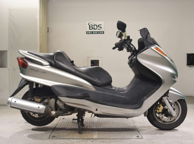 Мотоцикл Yamaha MAJESTY250 з пробігом 30277 km