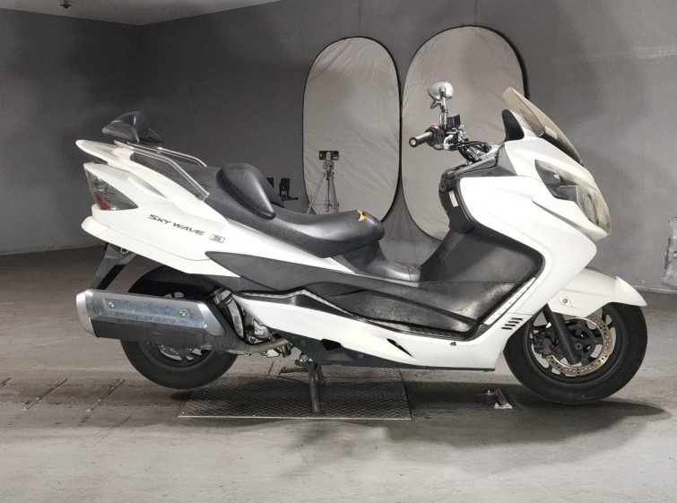 Мотоцикл Suzuki SKYWAVE 250S