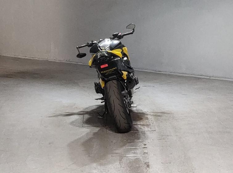 Мотоцикл Kawasaki Z800 с пробегом 79826 km