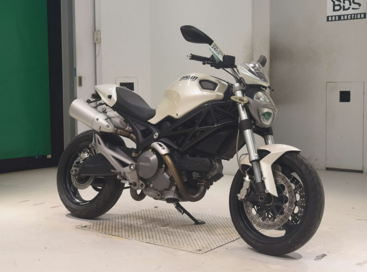 Мотоцикл Ducati MONSTER 696 з пробігом 34286 km