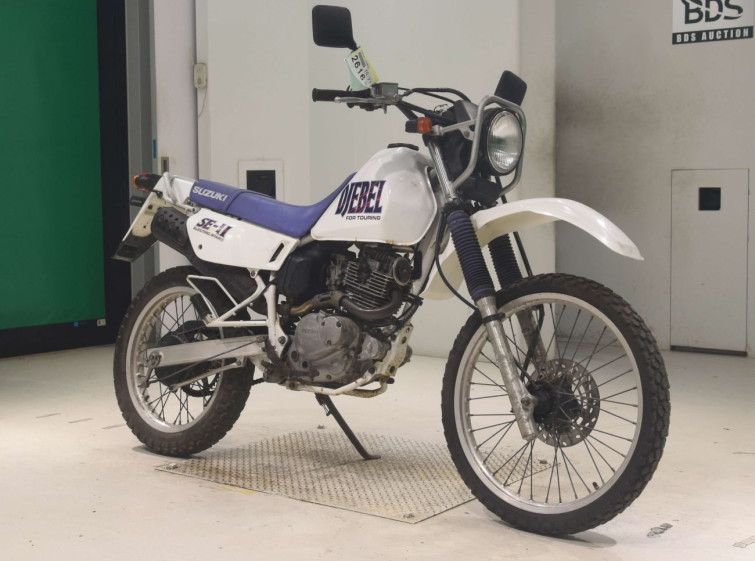 Мотоцикл Suzuki DJEBEL200 с пробегом 10014 km