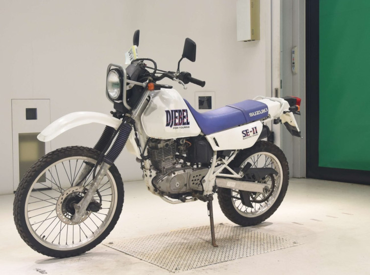 Мотоцикл Suzuki DJEBEL200 с пробегом 10014 km