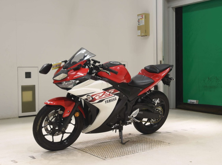 Мотоцикл Yamaha YZF-R25 с пробегом 24958 km