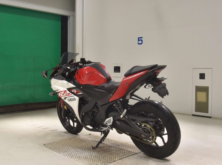 Мотоцикл Yamaha YZF-R25 с пробегом 24958 km