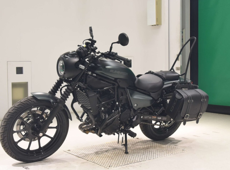 Мотоцикл Kawasaki ELIMINATOR 400SE з пробігом 2026 km