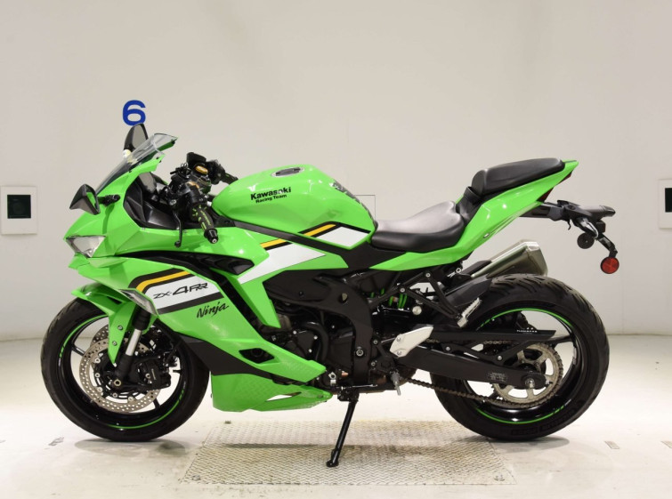 Мотоцикл Kawasaki ZX-4RR з пробігом 25963 km