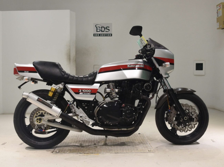 Мотоцикл Kawasaki Z1000J с пробегом 18364 m
