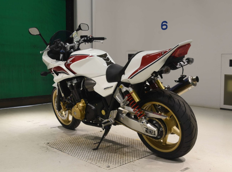 Мотоцикл Honda CB1300SF з пробігом 11116 km