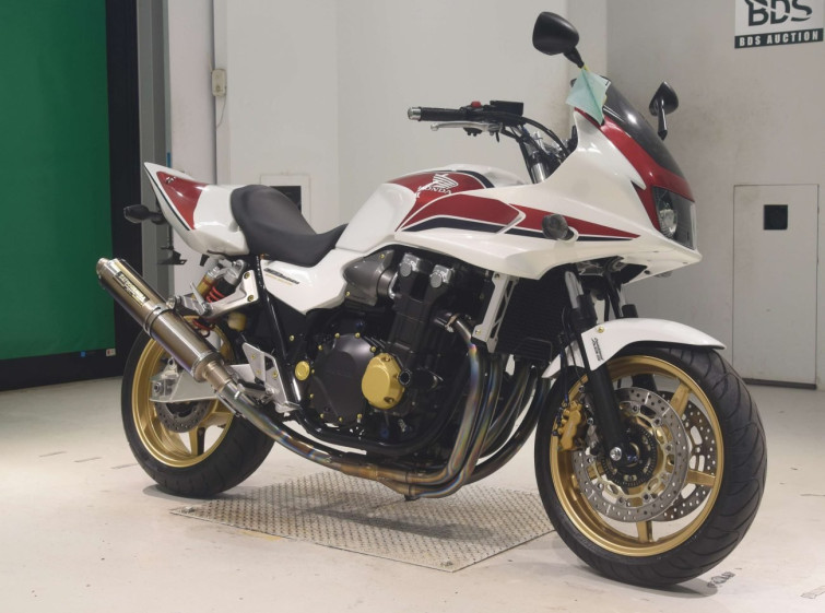 Мотоцикл Honda CB1300SF з пробігом 11116 km