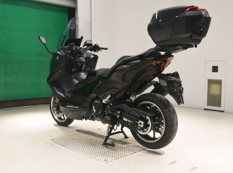 Мотоцикл Yamaha T-MAX560 с пробегом 9285 km